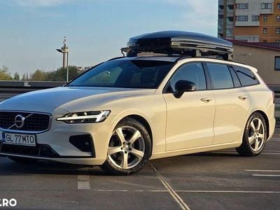 Culoarealb Utilizat 2020 Volvo V60 R-Design Break | 18.800 EUR (Puțin scump)