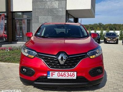 Culoarerosu Utilizat 2019 Renault Kadjar Business SUV | 14.360 EUR (Preț OK)
