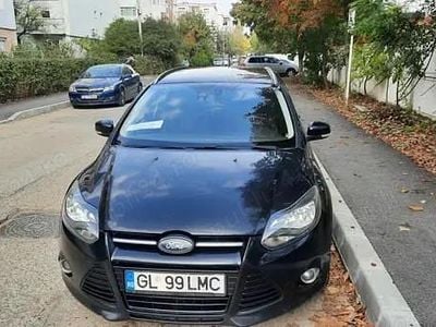 Culoarenegru Utilizat 2011 Ford Focus Titanium Break | 4.500 EUR (Preț OK)