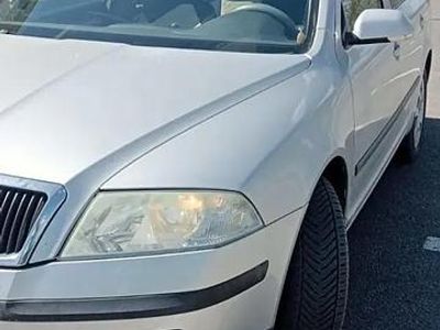 Second-hand Skoda Octavia 85 CP (62 kW) 2005 Argintiu Break