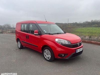 Culoarerosu Second-hand 2015 Fiat Doblò Monovolum | 3.999 EUR