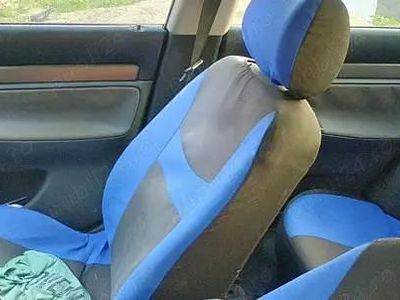 Utilizat 1996 Audi A4 Berlinǎ | 4.000 EUR