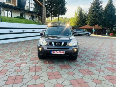 second-hand Nissan X-Trail 4x4 Extra Fullll Impecabil