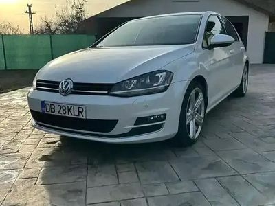 Alb Utilizat 2013 VW Golf VII Berlinǎ | 10.500 EUR (Puțin scump)