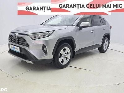 Gri Utilizat 2019 Toyota RAV4 SUV | 24.750 EUR (Scump)
