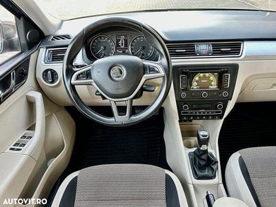 Culoarealbastru Utilizat 2014 Skoda Rapid Elegance Break | 6.000 EUR (Preț bun)