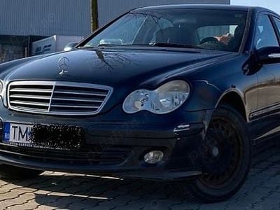 Mercedes C180