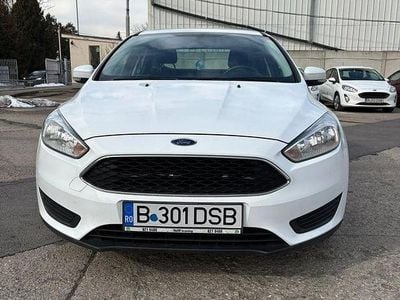 Second-hand Ford Focus 95 CP (69 kW) 2018 Culoarealb Berlinǎ