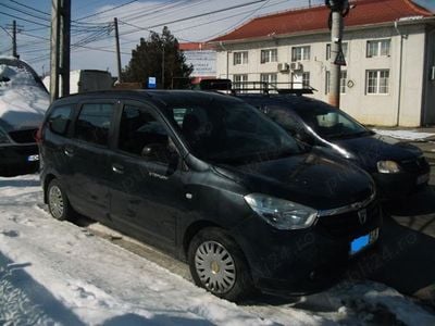 Second-hand Dacia Lodgy Stepway 115 CP (84 kW) 2013 Monovolum