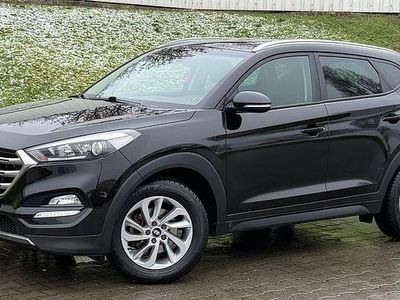 Culoarenegru Second-hand 2016 Hyundai Tucson Premium SUV | 11.799 EUR (Preț OK)