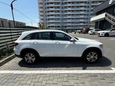 Mercedes GLC220