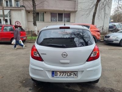 Second-hand Opel Corsa 86 CP (63 kW) 2012 Albastru Hatchback