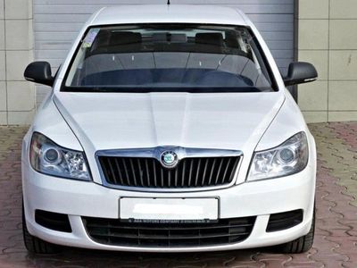 Second-hand Skoda Octavia 80 CP (58 kW) 2010 Alb Berlinǎ