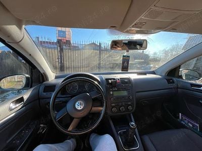VW Golf V