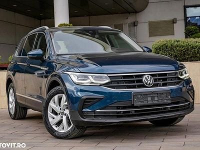 Culoarealte culori Utilizat 2022 VW Tiguan Elegance SUV | 25.386 EUR