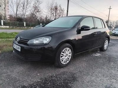 Negru Utilizat 2011 VW Golf VI Hatchback | 5.100 EUR (Preț OK)