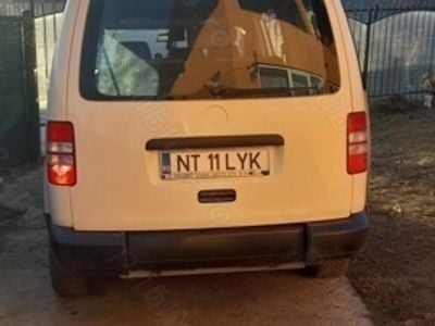 VW Caddy