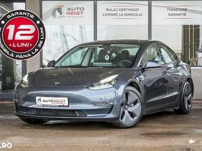 Second-hand Tesla Model 3 324 kW (441 CP) 2021 Culoaregri Berlinǎ