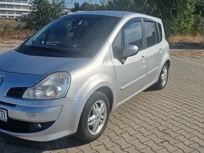 Utilizat 2011 Renault Grand Modus Monovolum | 4.050 EUR