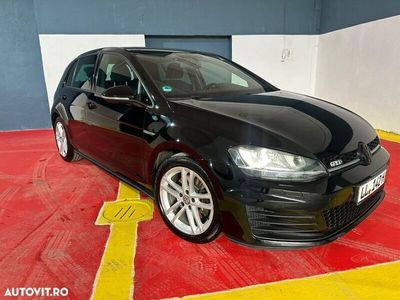 second-hand VW Golf 2.0 TDI DPF BMT DSG GTD