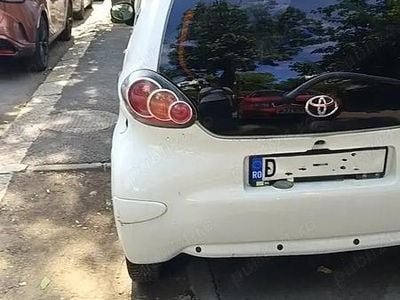 Utilizat 2012 Toyota Aygo Hatchback | 2.600 EUR