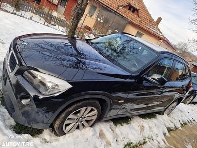 Culoarenegru Second-hand 2012 BMW X1 xLine SUV | 5.500 EUR (Super Preț)