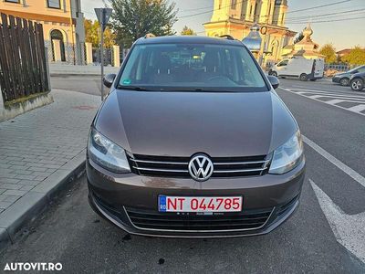 Culoaremaro Utilizat 2012 VW Sharan Match Monovolum | 8.250 EUR (Preț OK)