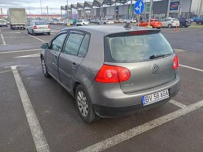 VW Golf V