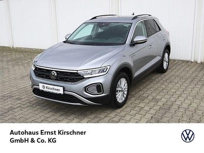 Utilizat 2023 VW T-Roc Life SUV | 26.210 EUR (Puțin scump)