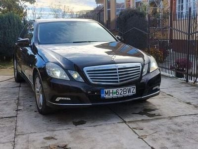 Mercedes E220