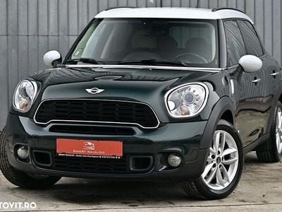 Culoareverde Utilizat 2011 Mini Cooper S Countryman SUV | 8.652 EUR