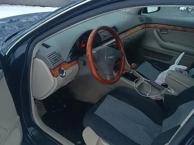 Utilizat 2003 Audi A4 Monovolum | 2.750 EUR (Puțin scump)