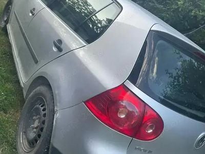 VW Golf V