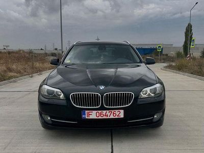 Culoarenegru Utilizat 2011 BMW 525 Comfort Edition Break | 7.800 EUR (Preț OK)