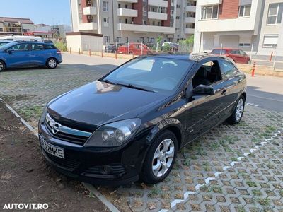 Opel Astra GTC