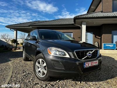 second-hand Volvo XC60 D5 AWD Aut. Momentum