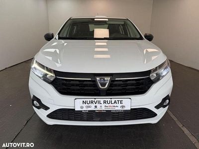 Second-hand Dacia Logan Essentiel 90 CP (66 kW) 2021 Alb Berlinǎ