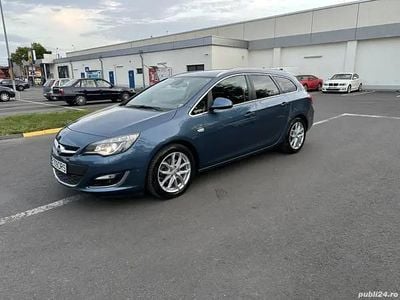 Albastru Utilizat 2015 Opel Astra Sport Break | 5.500 EUR (Preț OK)