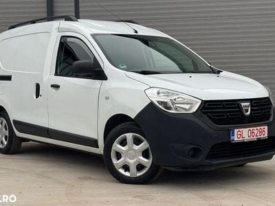Second-hand Dacia Dokker Lauréate 102 CP (75 kW) 2019 Culoarealb Monovolum