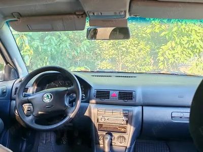 Utilizat 2007 Skoda Octavia Berlinǎ | 2.700 EUR