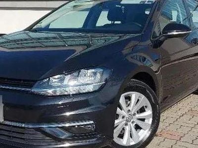 Culoarenegru Utilizat 2018 VW Golf VII Comfortline Hatchback | 9.990 EUR (Preț OK)