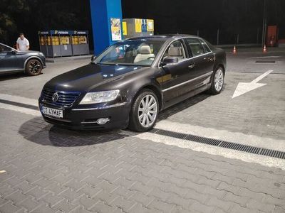 VW Phaeton