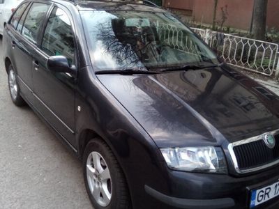 second-hand Skoda Fabia masina curata de nefumator