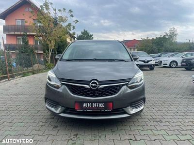 Culoaregri Utilizat 2017 Opel Zafira Monovolum | 11.683 EUR (Puțin scump)