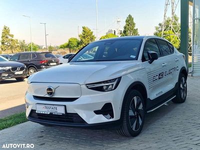 Culoarealb Nouă 2025 Volvo EC40 Plus SUV | 52.700 EUR