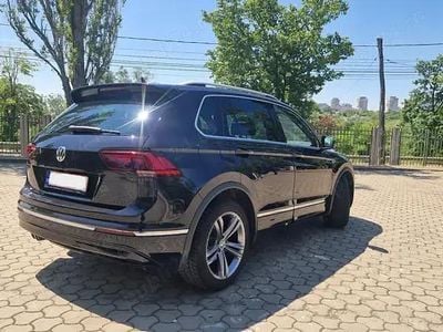 Negru Utilizat 2020 VW Tiguan R-line SUV | 18.700 EUR (Preț bun)