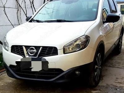 Alb Utilizat 2013 Nissan Qashqai SUV | 8.000 EUR (Puțin scump)