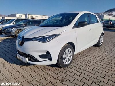 Second-hand Renault Zoe Equilibre 79 kW (108 CP) 2023 Alb Hatchback