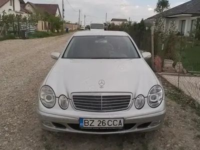 Utilizat 2002 Mercedes 220 Berlinǎ | 2.500 EUR