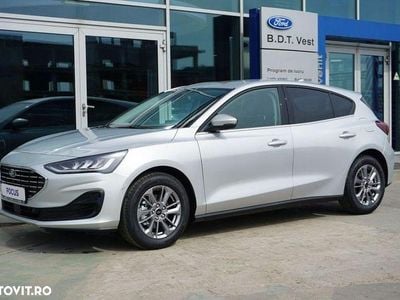 Culoareargint Nouă 2025 Ford Focus Titanium Hatchback | 21.417 EUR